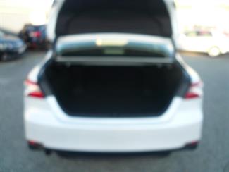 2020 Toyota Camry - Thumbnail