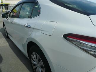 2020 Toyota Camry - Thumbnail