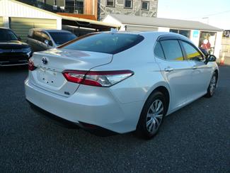 2020 Toyota Camry - Thumbnail
