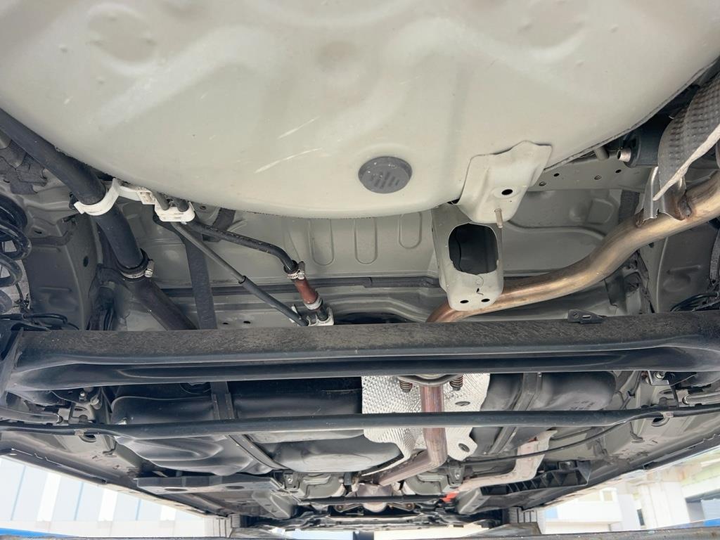 2021 Toyota PRIUS ALPHA