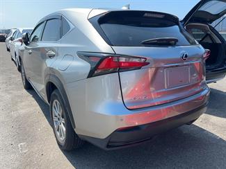 2016 Lexus NX300H - Thumbnail