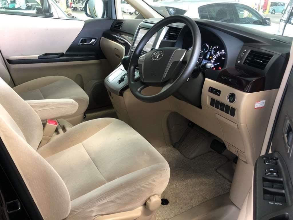2014 Toyota VELLFIRE