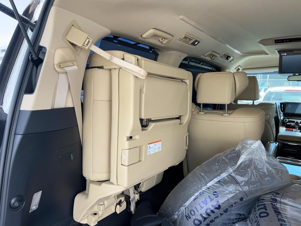 2016 Toyota VELLFIRE
