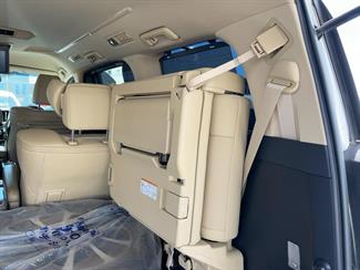 2016 Toyota VELLFIRE - Thumbnail