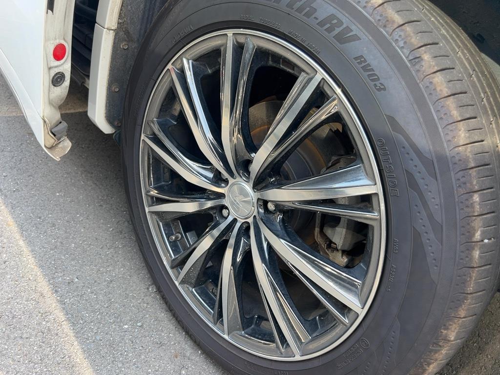2016 Toyota VELLFIRE