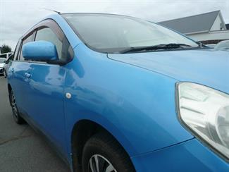 2010 Nissan WINGROAD - Thumbnail