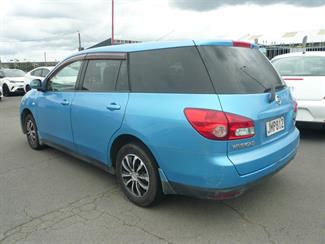 2010 Nissan WINGROAD - Thumbnail