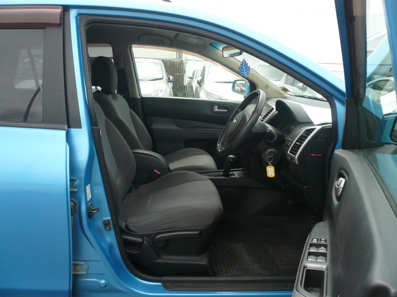 2010 Nissan WINGROAD