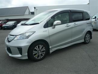 2012 Honda Freed - Thumbnail