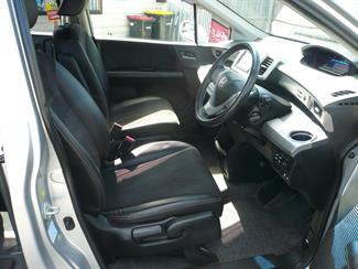 2012 Honda Freed - Thumbnail