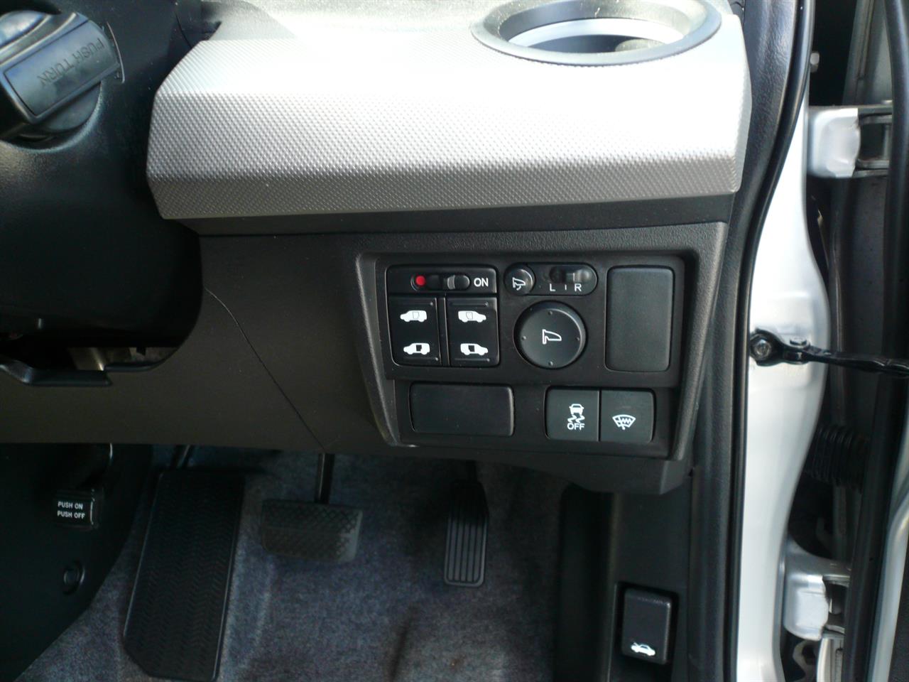 2012 Honda Freed