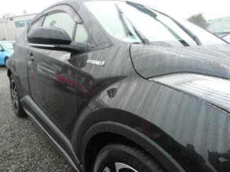 2018 Toyota C-HR - Thumbnail
