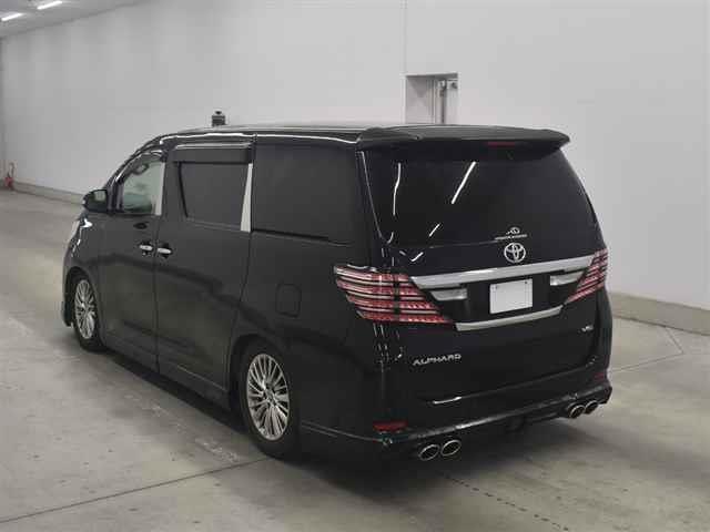 2013 Toyota Alphard