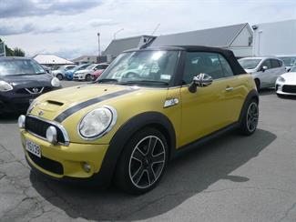 2011 Mini cooper nz new convertible - Thumbnail