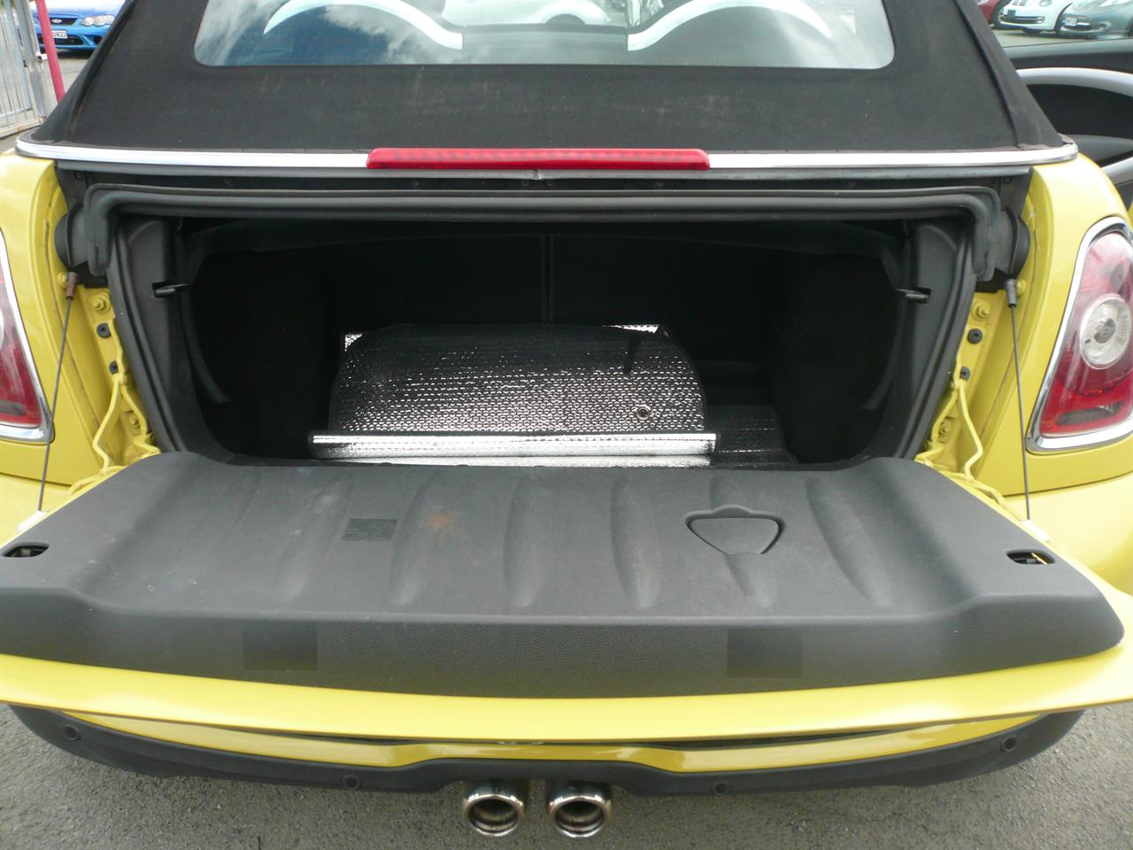 2011 Mini cooper nz new convertible