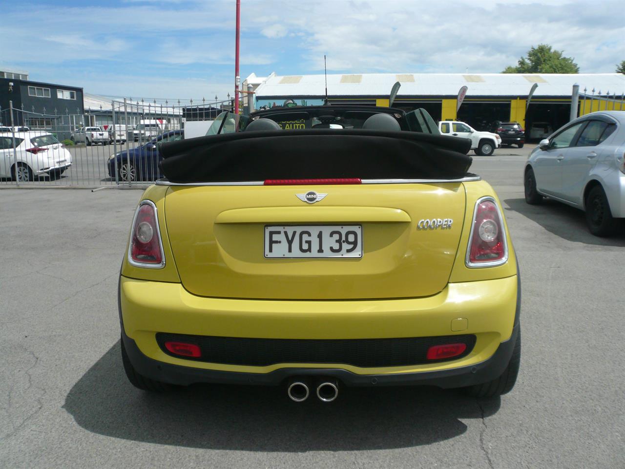 2011 Mini cooper nz new convertible