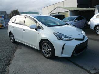 2020 Toyota Prius - Thumbnail