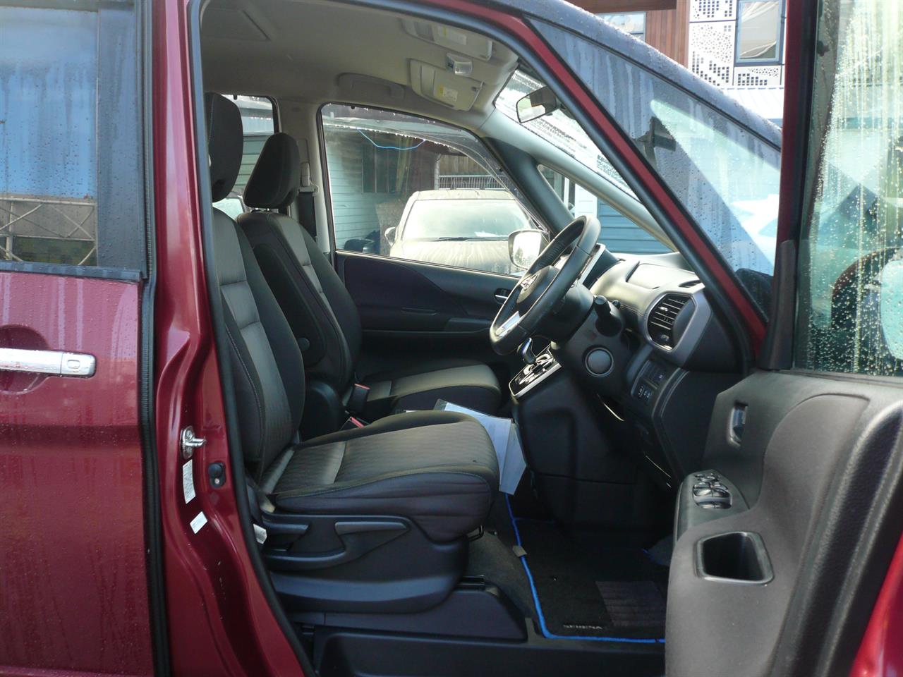 2020 Nissan SERENA