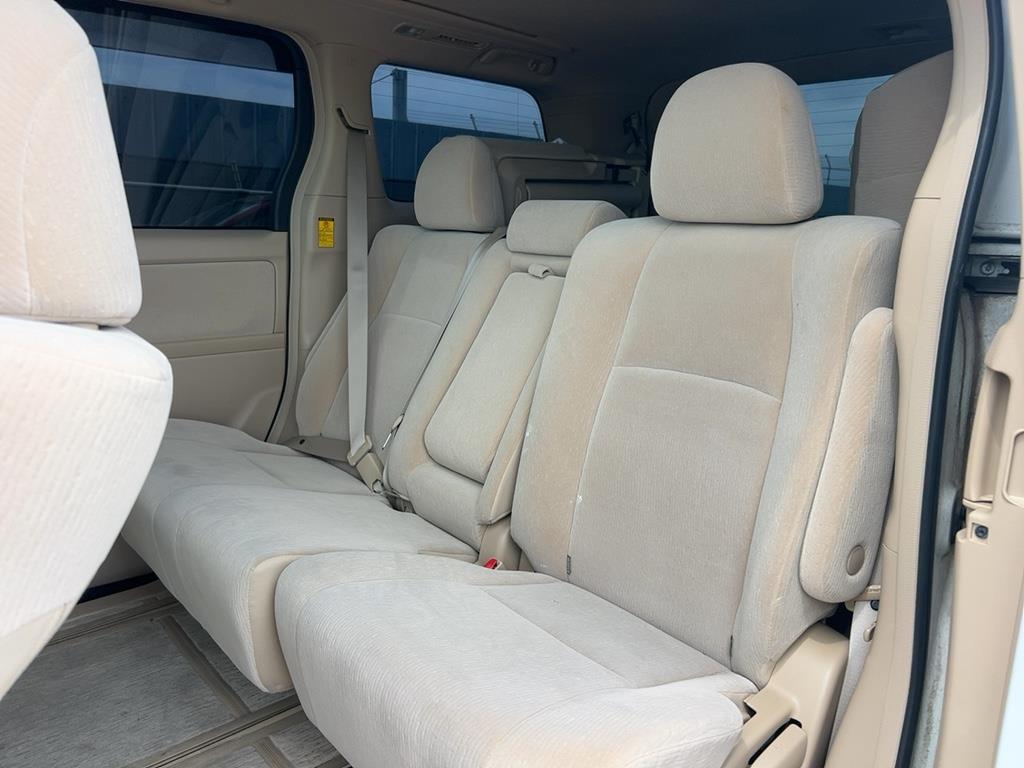 2012 Toyota VELLFIRE