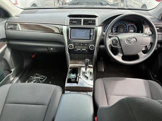 2013 Toyota Camry - Thumbnail