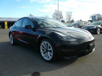 2021 Tesla Model 3 - Thumbnail