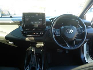 2020 Toyota COROLLA - Thumbnail