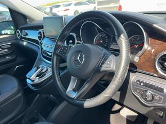 2017 Mercedes-Benz V 220 d - Thumbnail