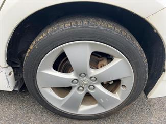 2014 Toyota Prius - Thumbnail