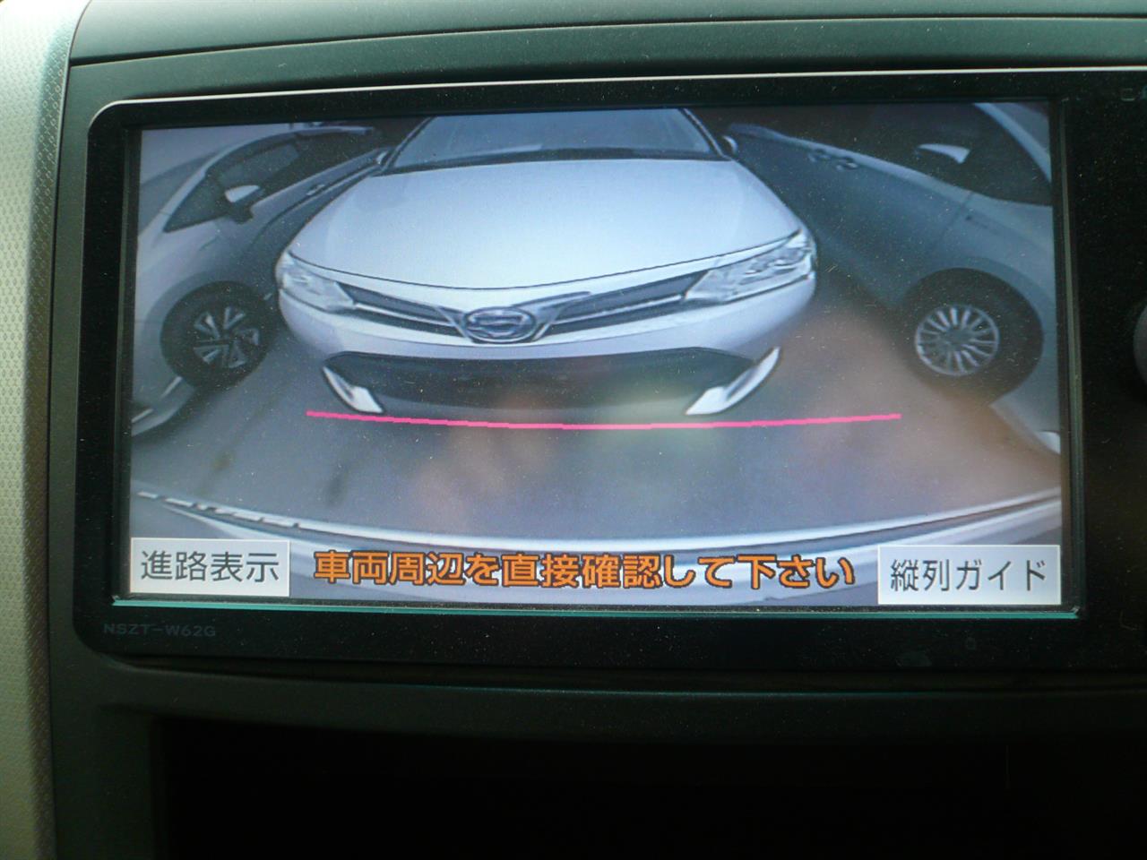 2013 Toyota Alphard